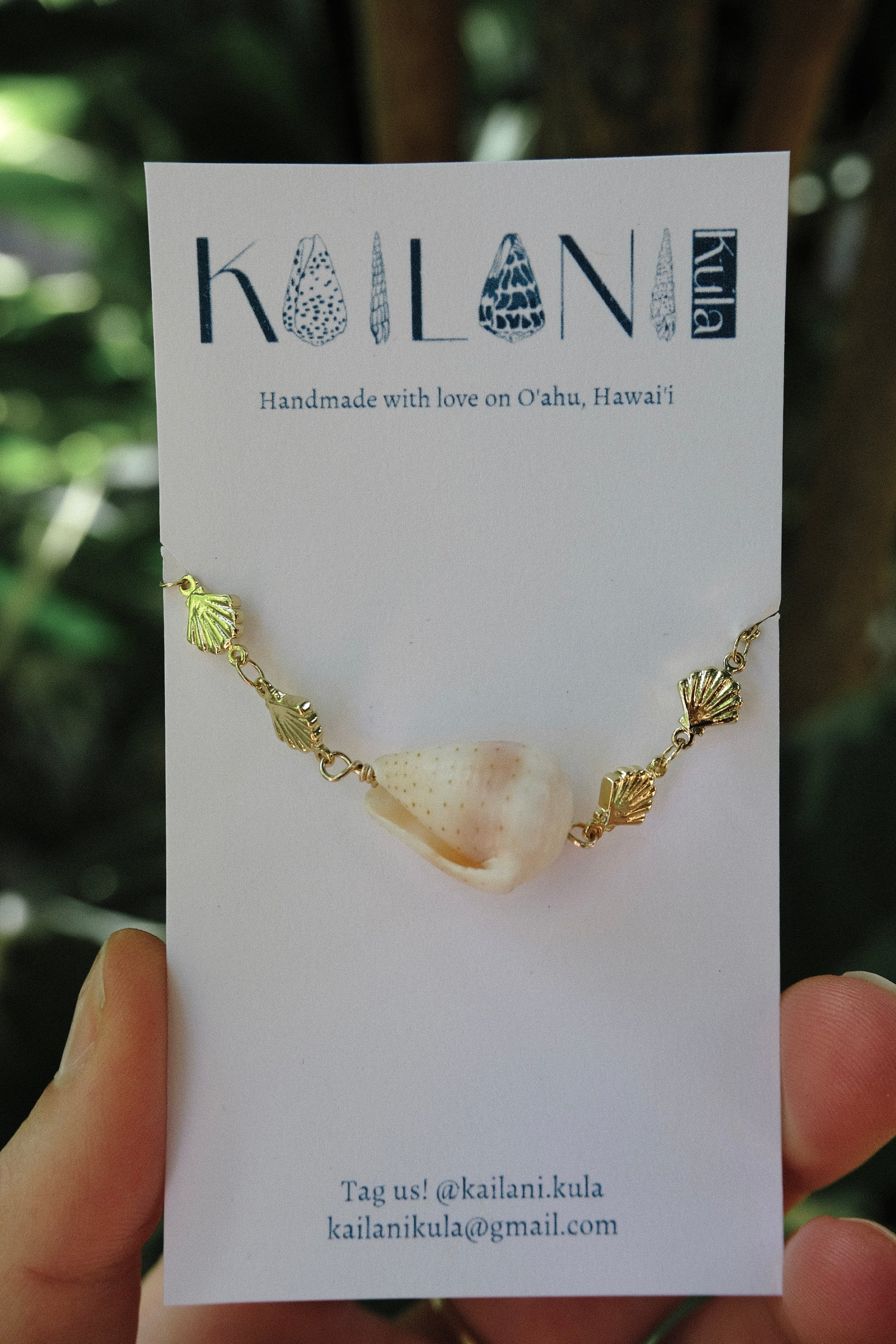 Pink Abbreviated Cone Shell Mermaid Bracelet
