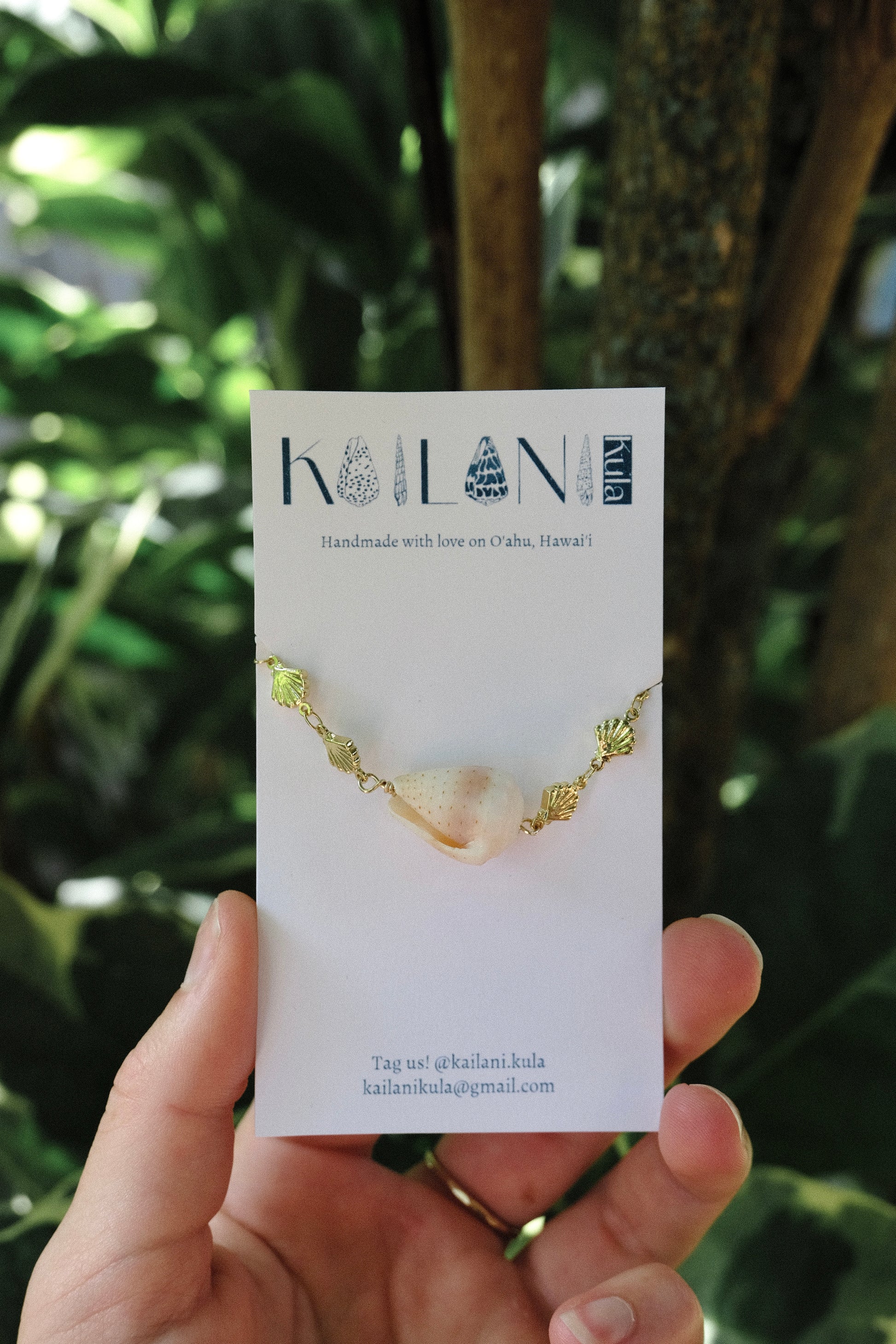 Pink Abbreviated Cone Shell Mermaid Bracelet