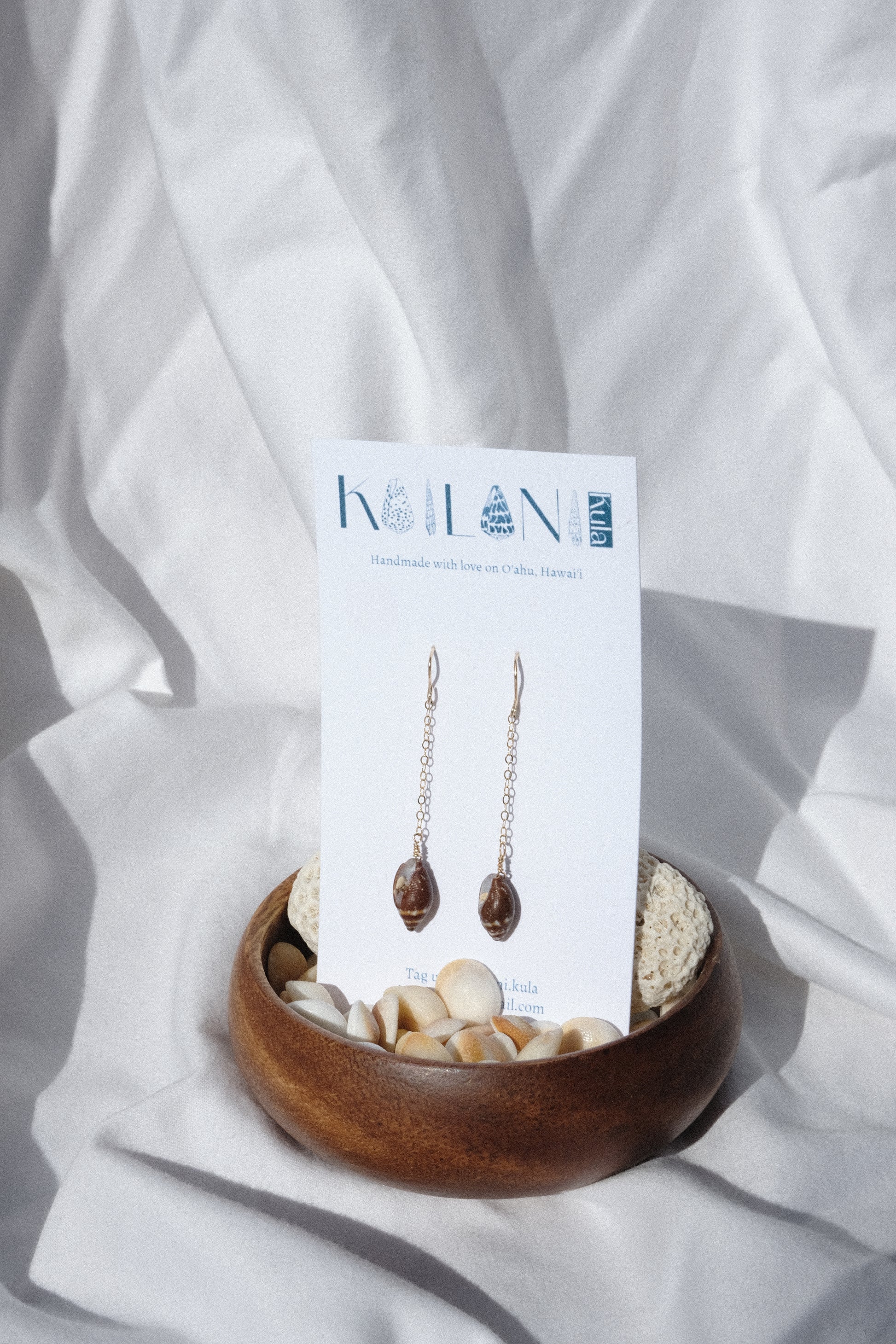 Dainty Auricle Miter Drop Earrings