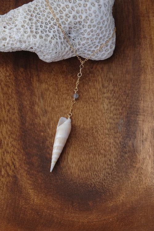 Auger Moonstone Lariat